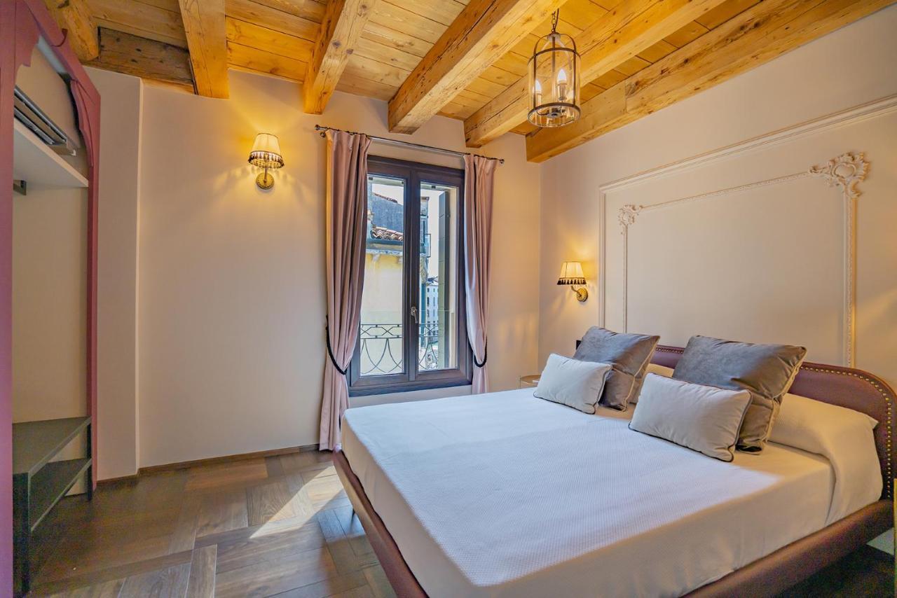 Corte Rubbi 8 Luxury Two-Bedroom Apartment -Dimora Italia - 베니스 외부 사진