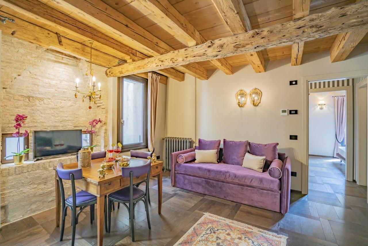 Corte Rubbi 8 Luxury Two-Bedroom Apartment -Dimora Italia - 베니스 외부 사진