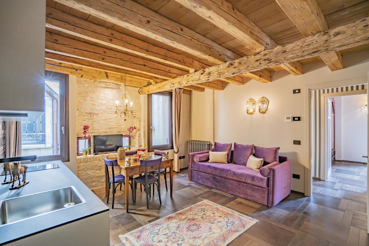 Corte Rubbi 8 Luxury Two-Bedroom Apartment -Dimora Italia - 베니스 외부 사진